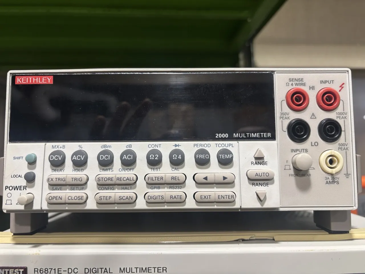 KEITHLEY 2000
